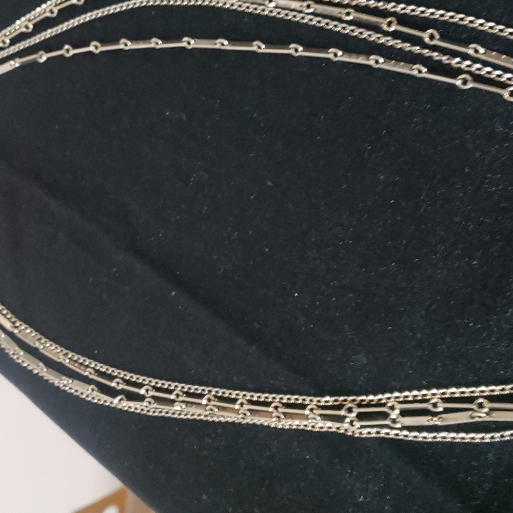 Vintage Celebrity N.Y. Silver Tone Necklace